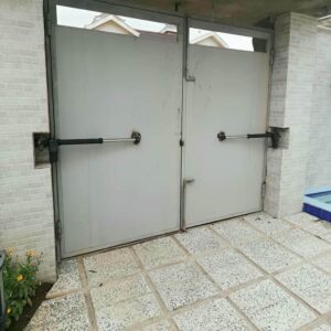 جک درب پارکینگ در اصفهان