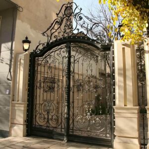 درب حیاط فرفورژه در گرگان