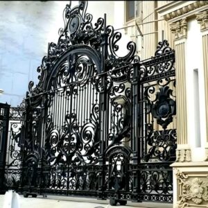 درب حیاط فرفورژه در ملارد