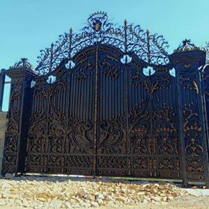 درب حیاط فرفورژه در استان گیلان