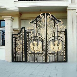 درب حیاط فرفورژه در تهران