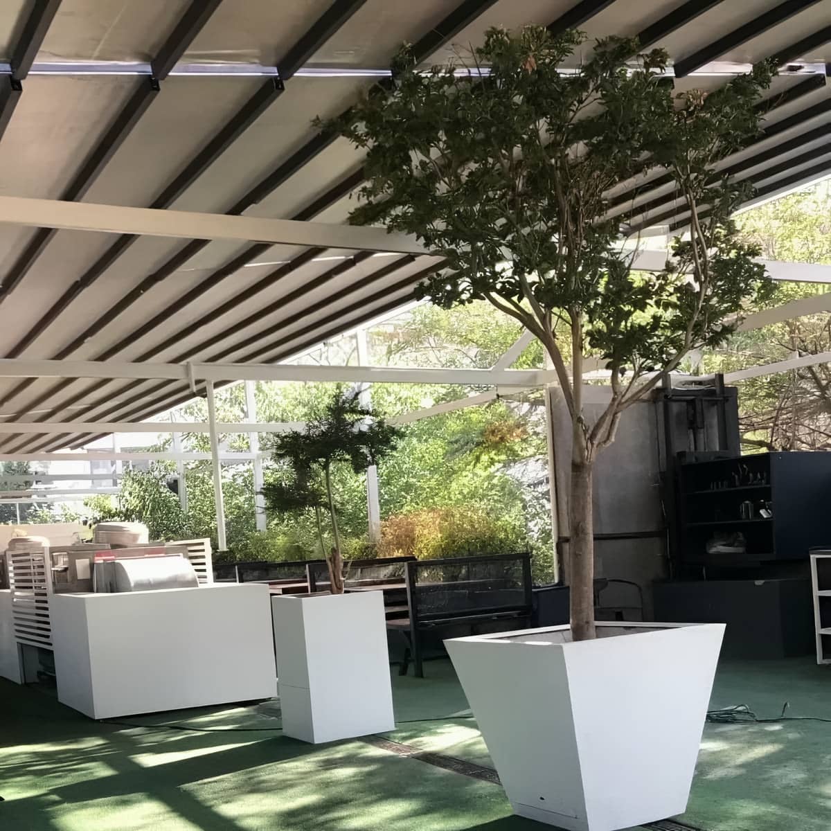 سقف برقی مقاوم پارکینگ با ریموت کنترل آسان