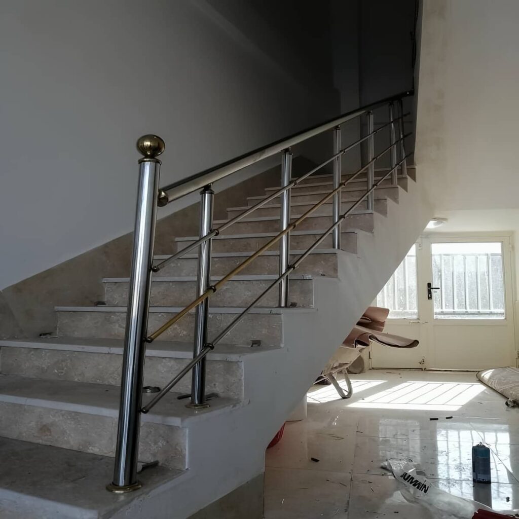 قیمت نرده استیل ضدزنگ با متریال 304 قیمت نرده استیل ضدزنگ با متریال 304