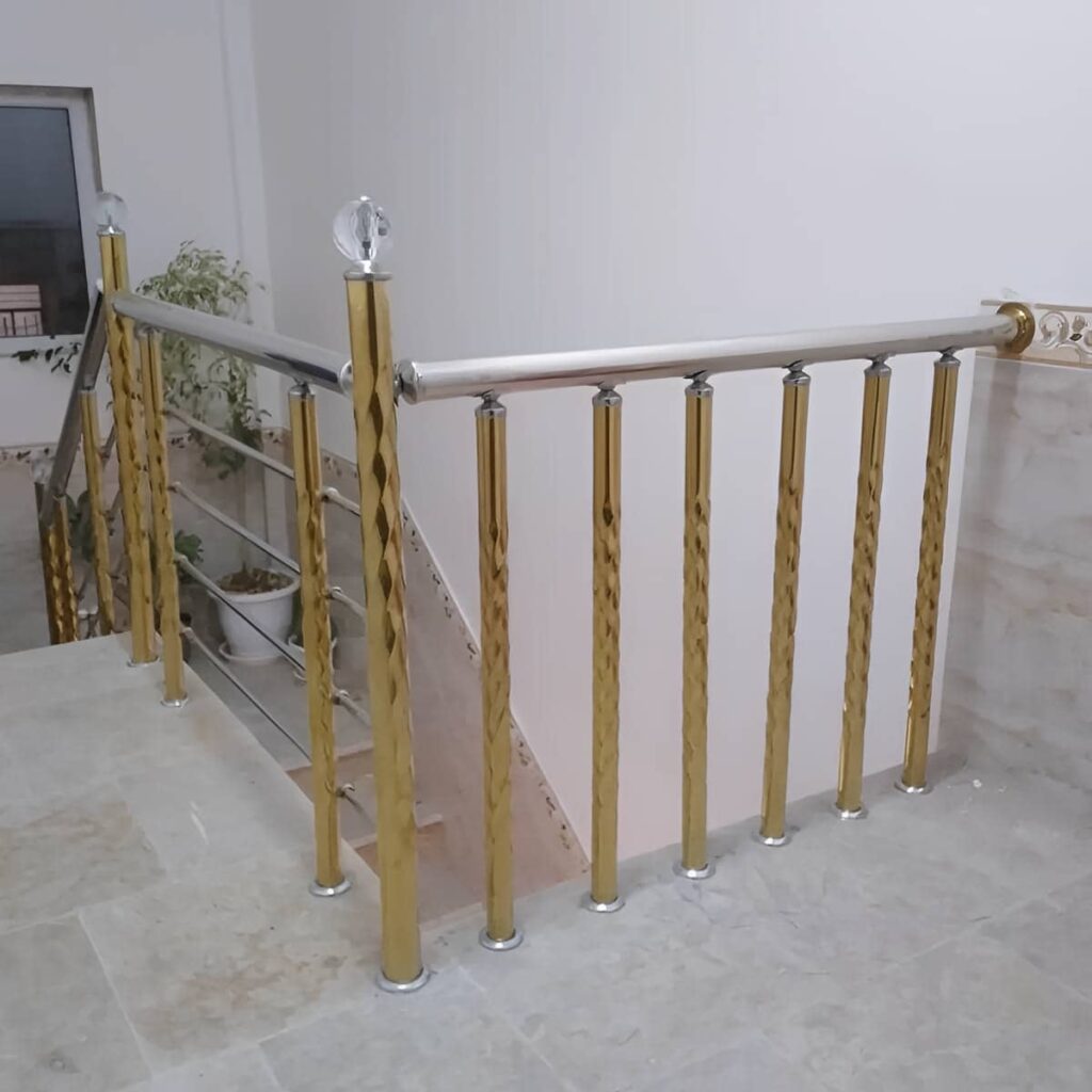 نرده استیل ضدزنگ افقی با طراحی مدرن