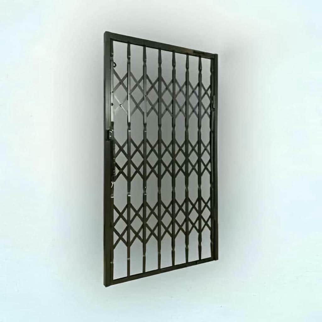 سفارش درب آکاردئونی سه گل تسمه ساده برای واحد مسکونی