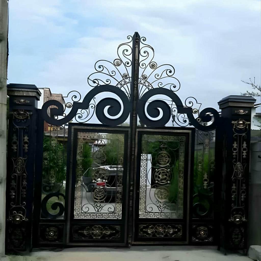 سفارش درب شاسی سنگین بر اساس ابعاد و وزن لنگه