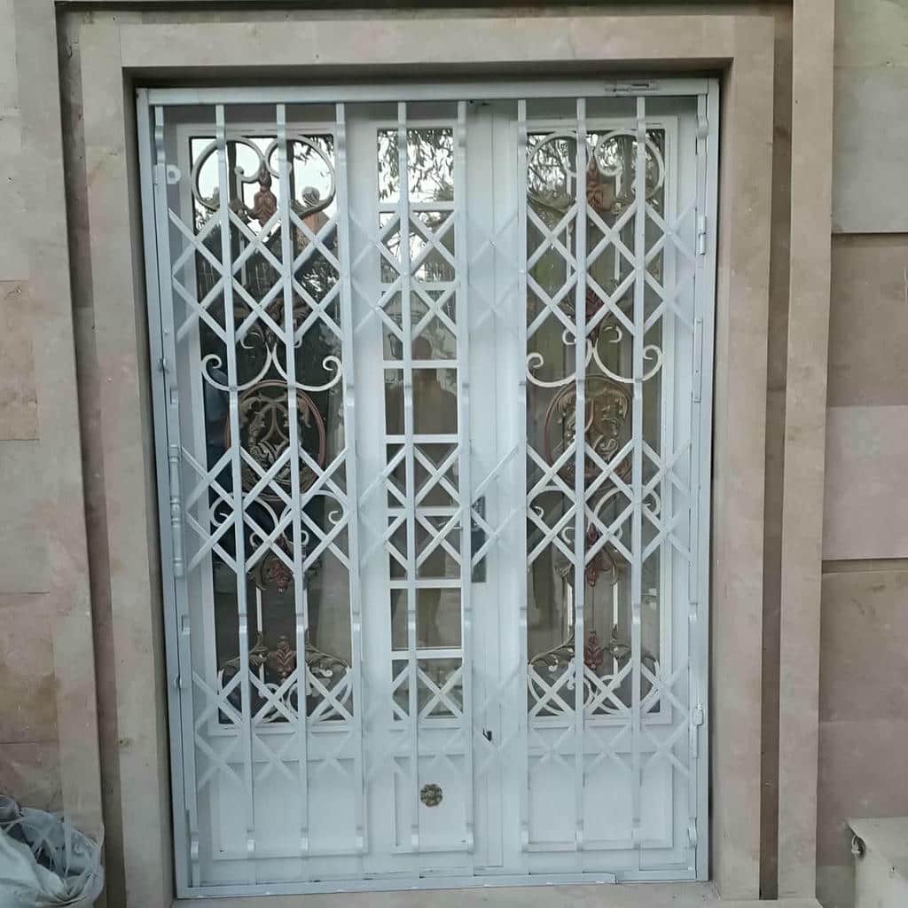 خدمات درب آکاردئونی شیک قفل دار برای استفاده روزانه