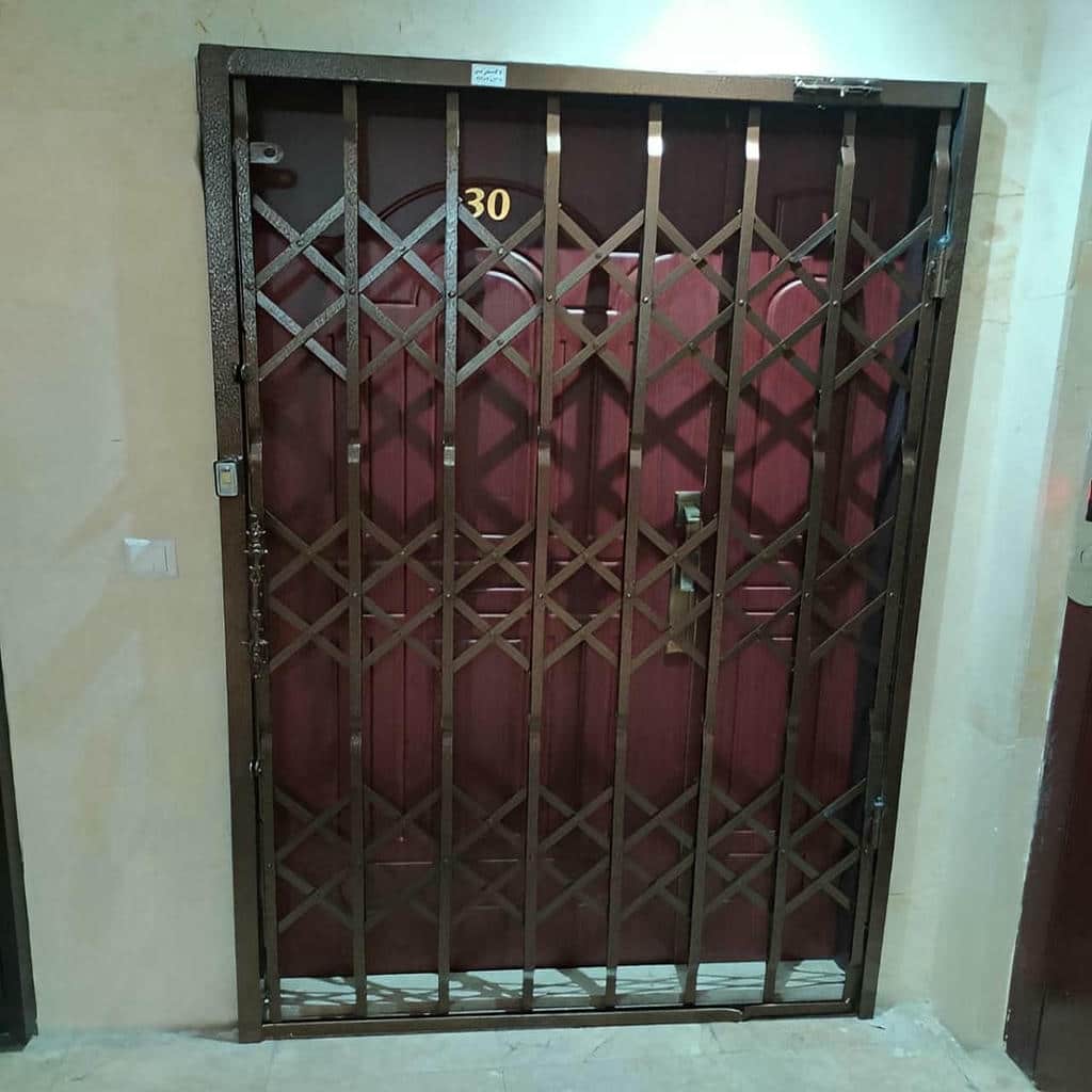 سفارش درب آکاردئونی طرح دار لوزی برای واحد همکف