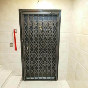 6 طرح درب آکاردئونی برای واحد اداری