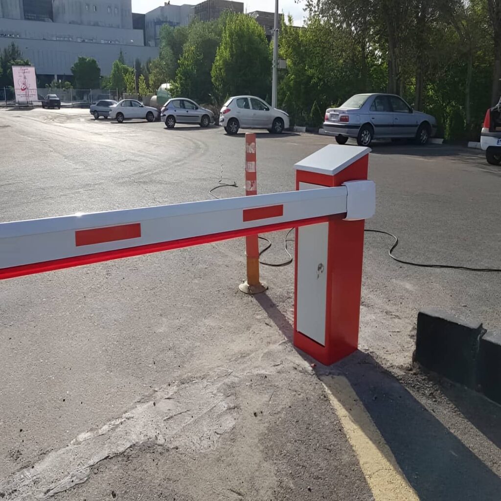 سفارش راهبند پارکینگ طبقاتی متناسب با رمپ فروشگاه