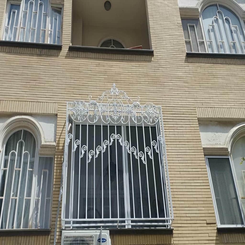 اجرای حفاظ پنجره ضد سرقت مناسب اتاق کودک