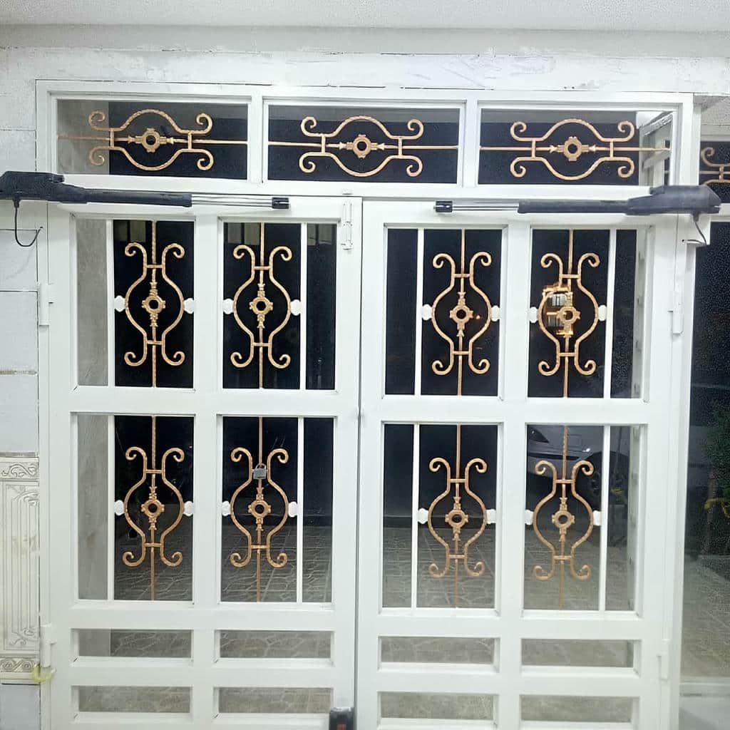 درب ویلایی دو لنگه شفت بلند برای ستون عمیق