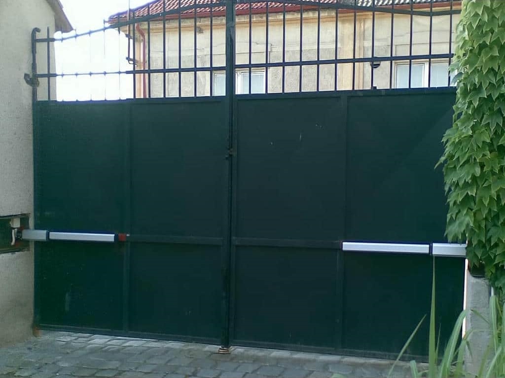 مدل هیدرولیکی جک بازویی درب پارکینگ دو لنگه پرتردد