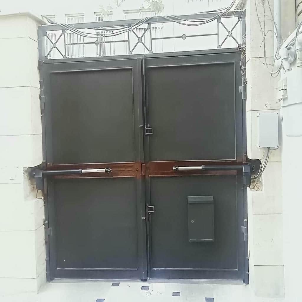 موتور جک بازویی میان‌رده برای ساختمان چندواحدی