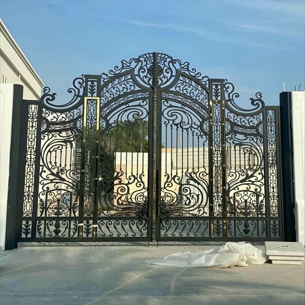 درب ورق پانچ مناسب ورودی کم‌نور