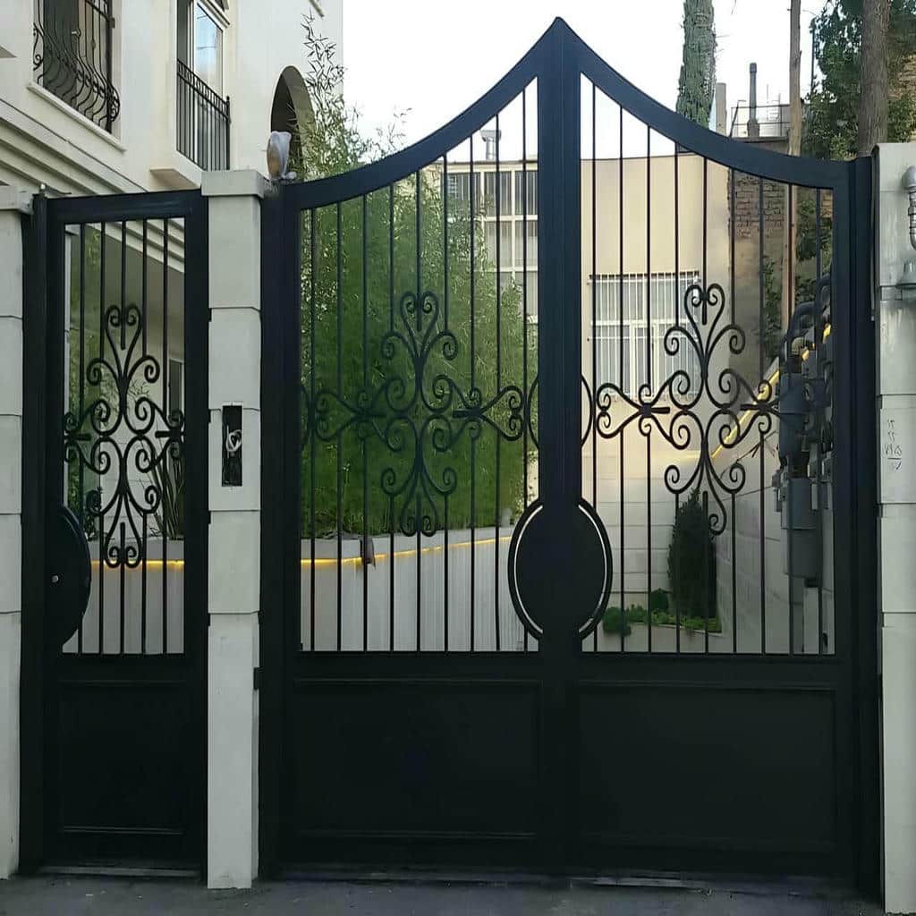 تولید درب خطی با رنگ کوره‌ای مناسب نمای سنگ