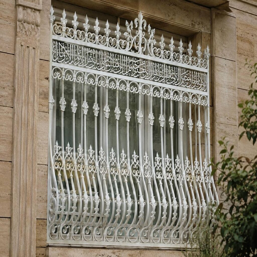 قیمت حفاظ پنجره قوسی بر اساس طرح و کاربرد