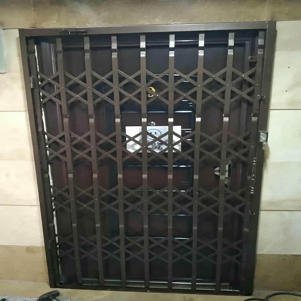 حفاظ متحرک با ساختار مقاوم فلزی