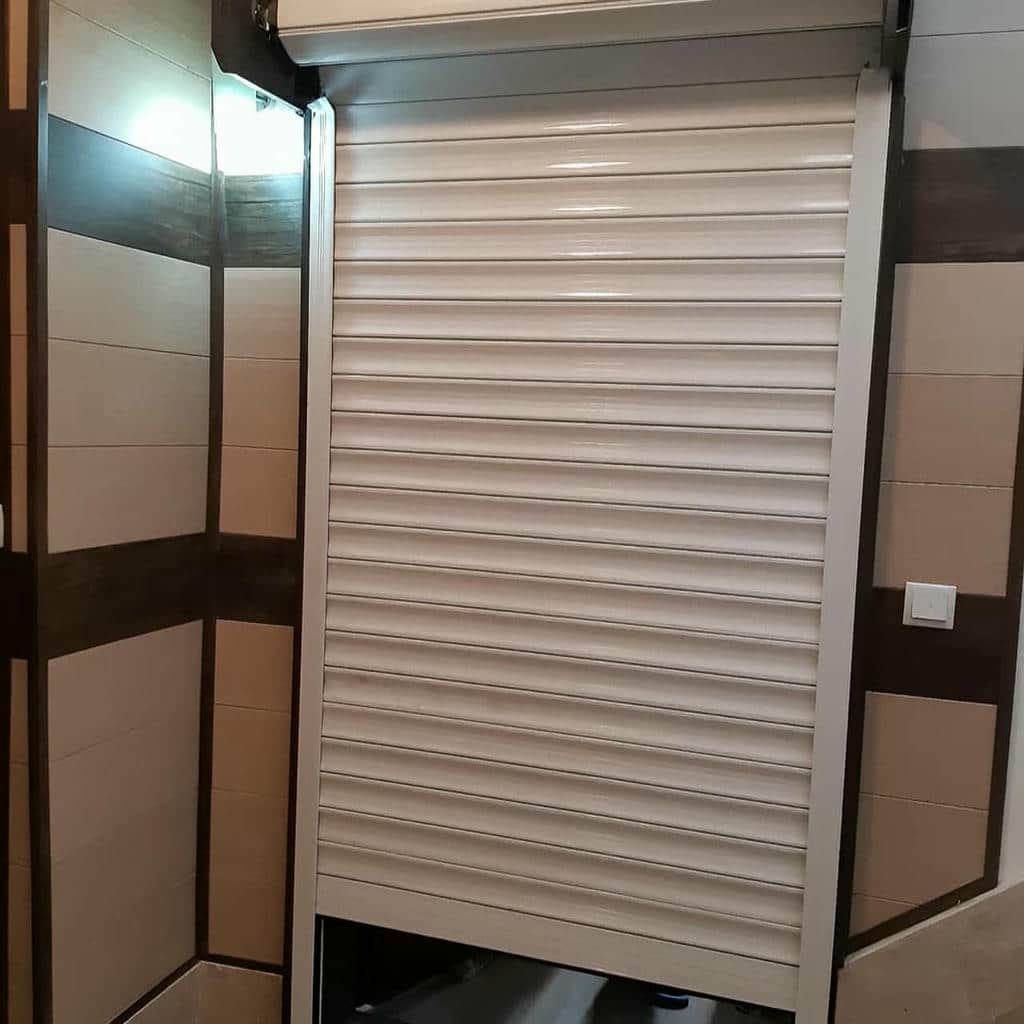 درب کرکره ای فلزی تجاری درب کرکره ای فلزی تجاری