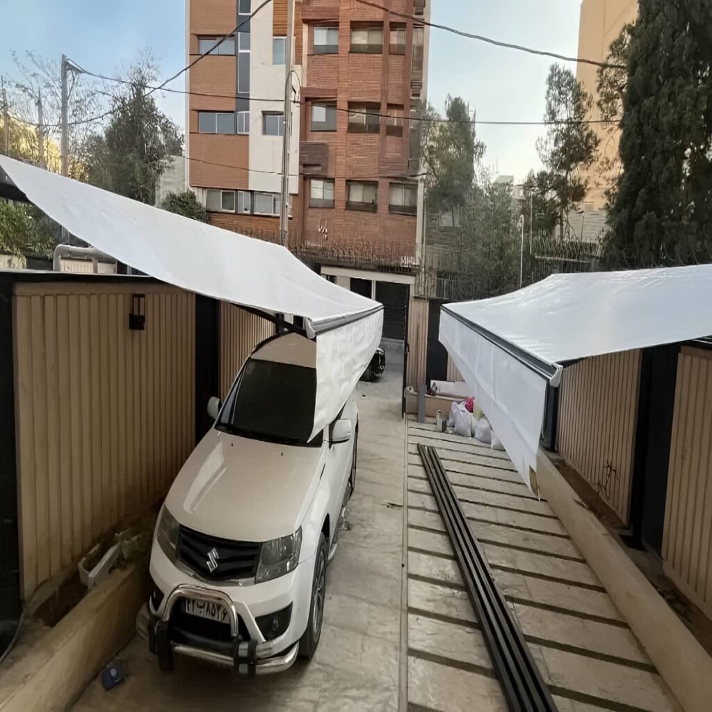 سایبان بازویی هماهنگ با نمای ساختمان