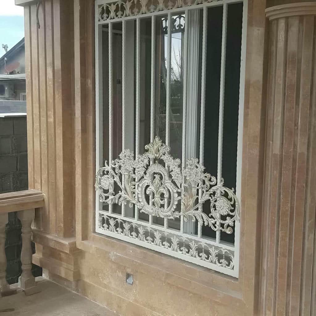 حفاظ پنجره گلنرده مدل کاربردی