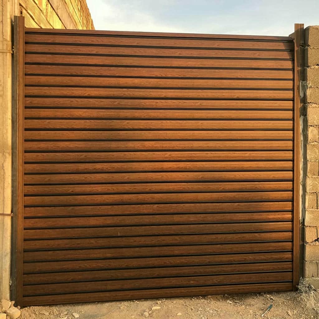 کرکره پارکینگ هماهنگ با نما