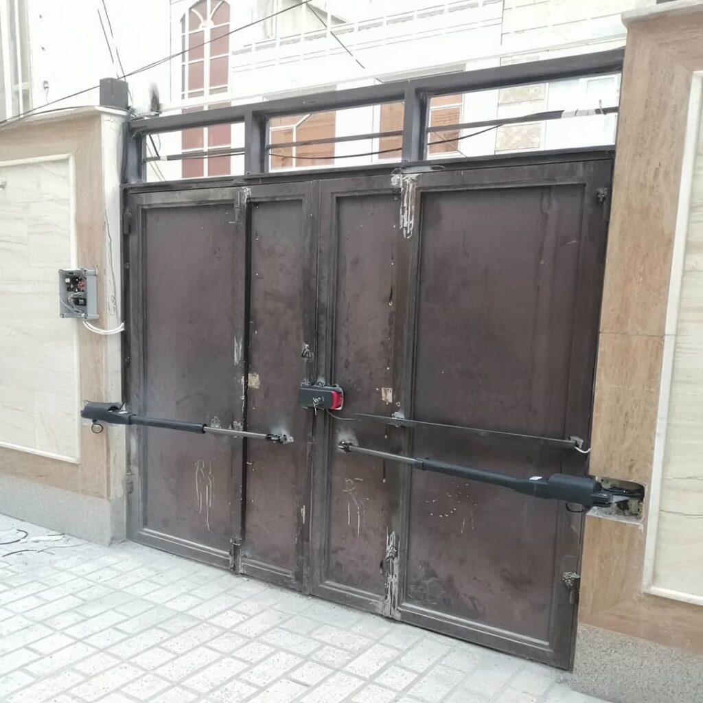اپراتور درب پارکینگ مدل بازویی