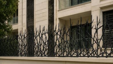 حفاظ روی دیوار حیاط مدل شاخ گوزنی فلزی