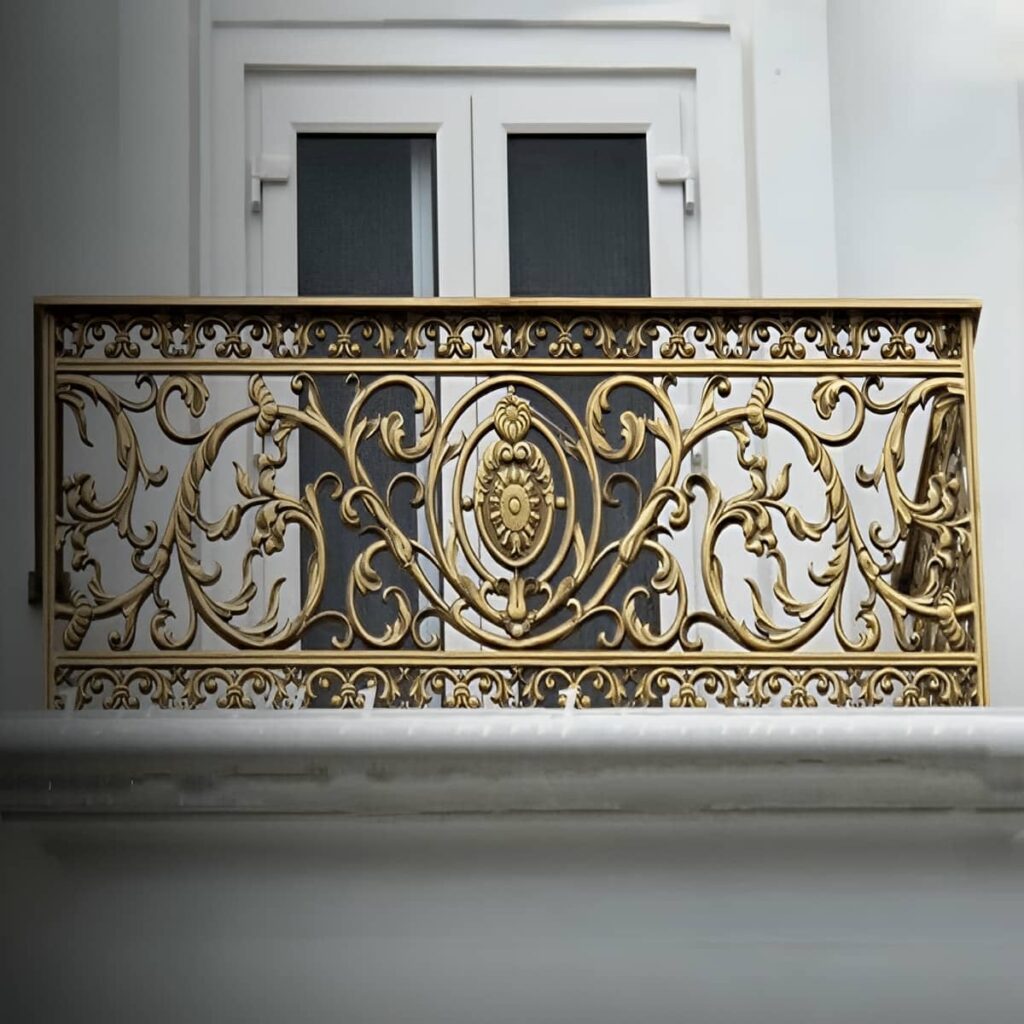 جان پناه باغی مدرن در سنندج