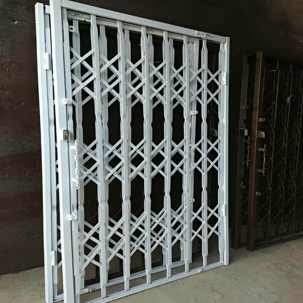 حفاظ درب آکاردئونی با پروفیل یکدست