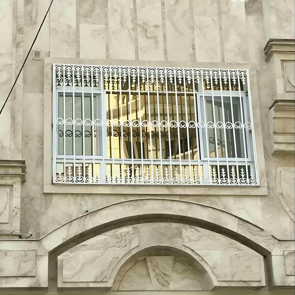 حفاظ پنجره آهنی با قاب کم عرض