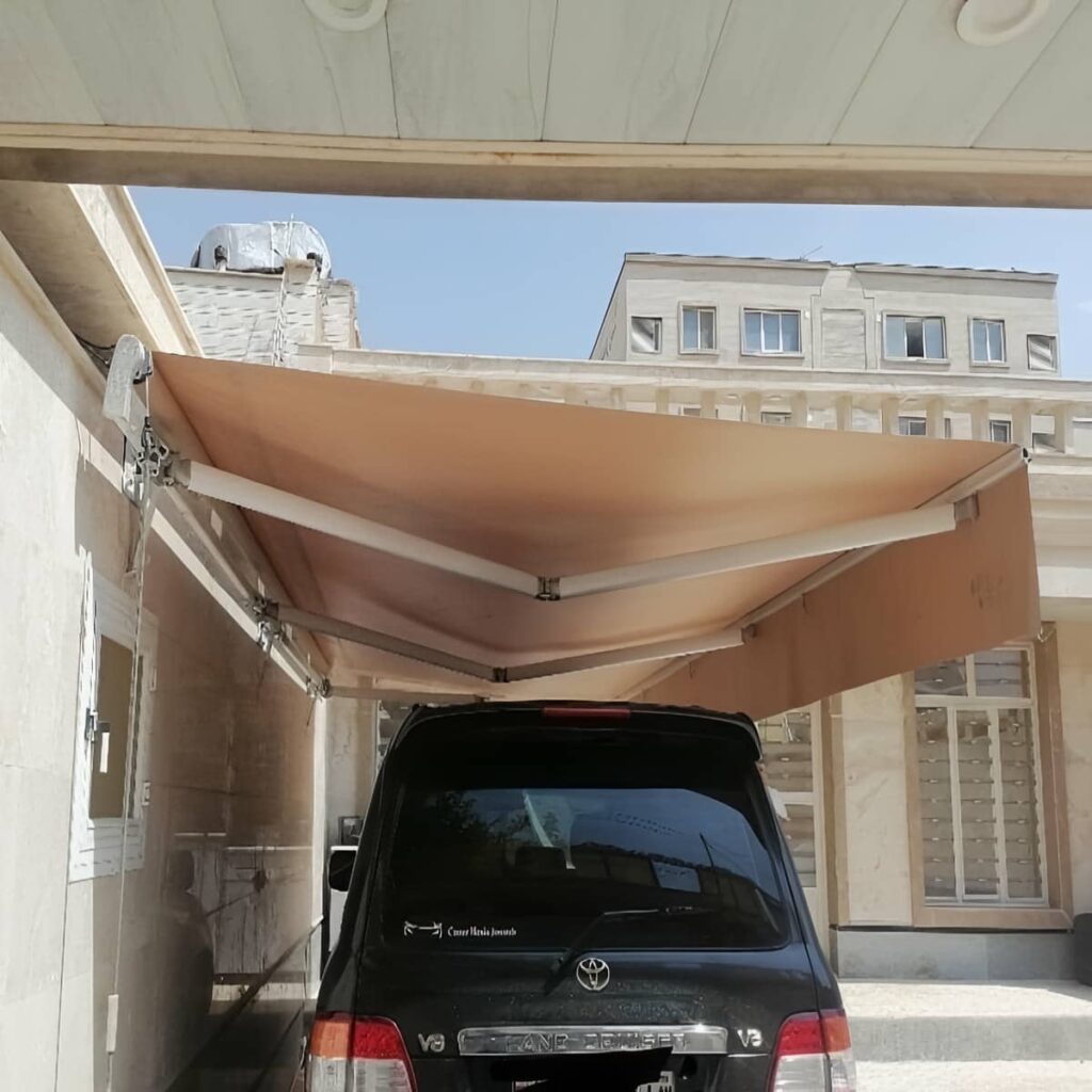 سایبان برقی با پوشش کرم کلاسیک