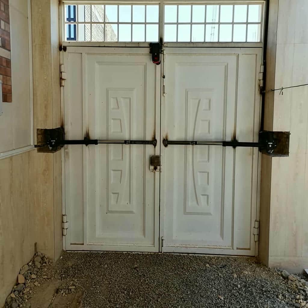 موتور درب پارکینگ روی ورودی دولنگه اصفهان