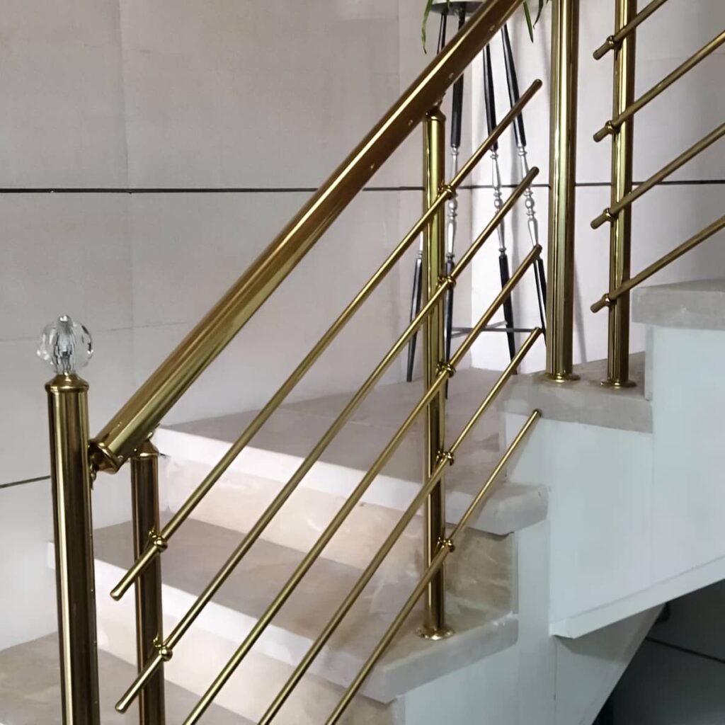 هندریل راه پله استیل پروژه مسکونی استان فارس
