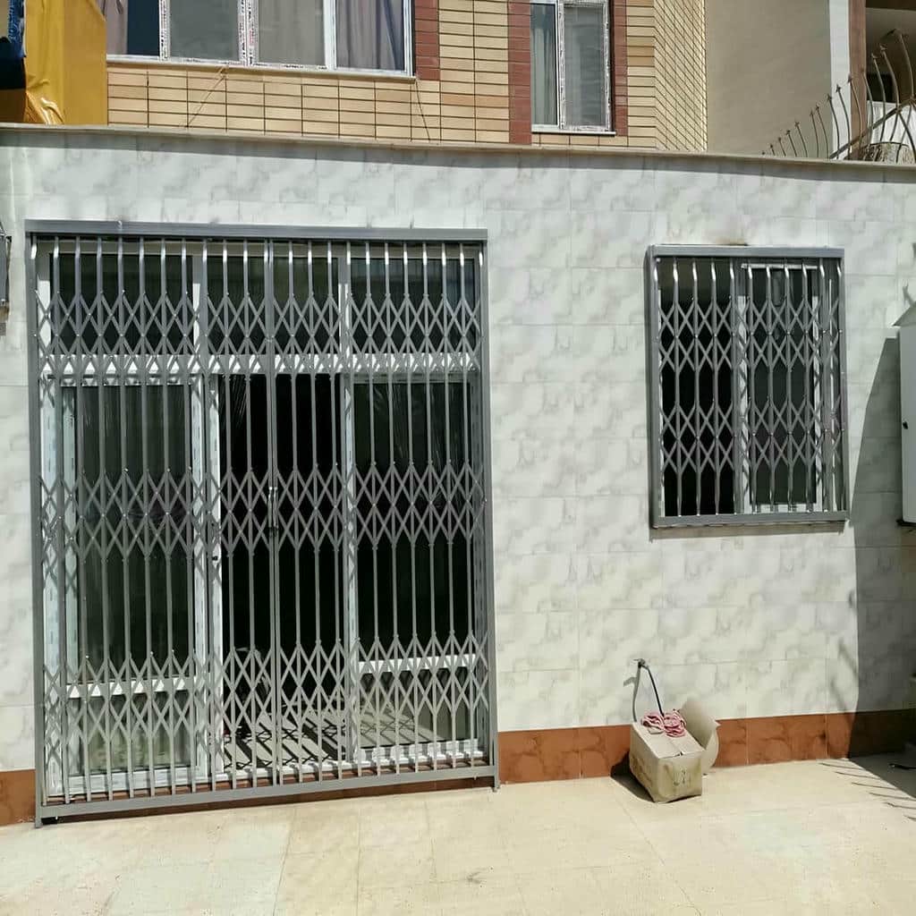 گارد فلزی ورودی آپارتمان با مفصل مقاوم ساری