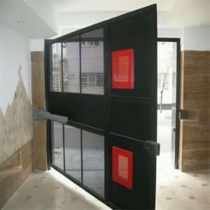 جک درب پارکینگ بازویی روی ورودی مسکونی استان گلستان