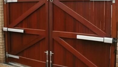 جک درب پارکینگ بازویی روی ورودی ویلای سنندج