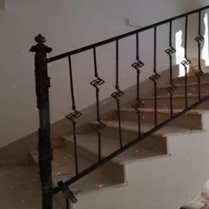 نرده راه پله فلزی مشکی در استان گلستان